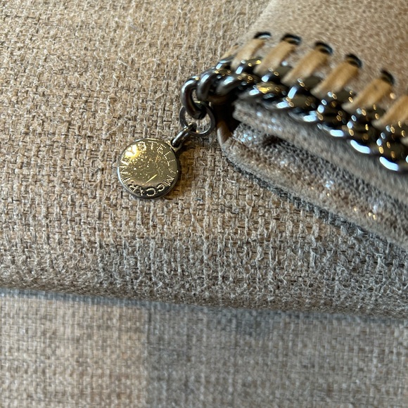 SOLD SOLD SOLD - Picture 10 of 12